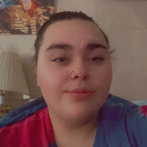 Meet your Posher, Izabella